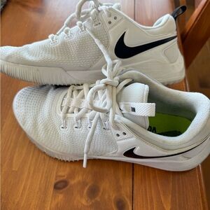 Nike White and Black Low-Top Athletic Volleyball Sneakers